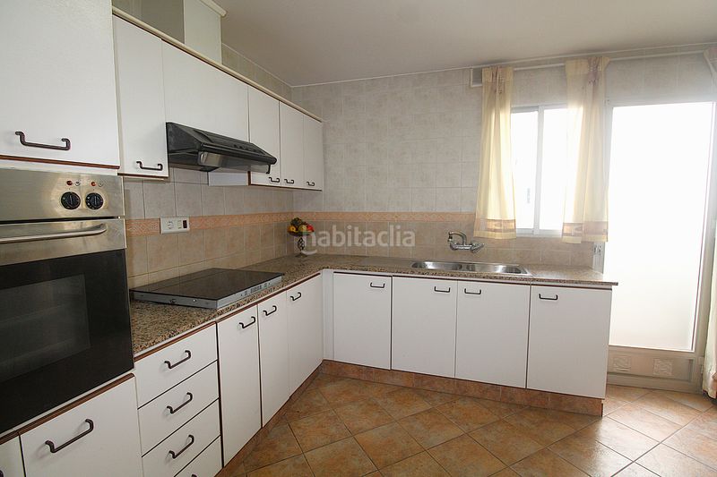 Foto 71007b04-2a89-46b5-adaf-1543ef29dd73. Pis a Almussafes