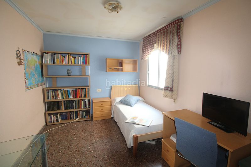 Foto 8afe9984-a1fb-4f47-8baf-366da1316667. Pis a Almussafes