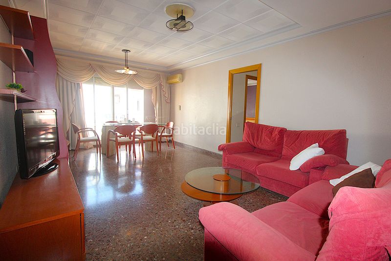 Foto d6171a5e-53da-47c9-ac66-19e95e565dfd. Pis a Almussafes