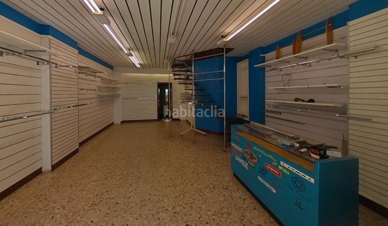 Foto ef657e9c-a3d4-4d71-a881-86a7a253b5a4. Alquiler local comercial preciosa lonja en el centro de Las Arenas en Getxo