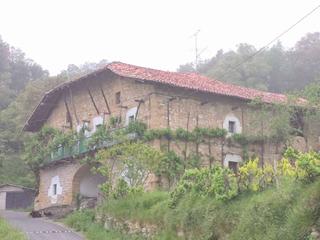 Bauernhof in Gaztelu. Venta de baserri en larrabetzu