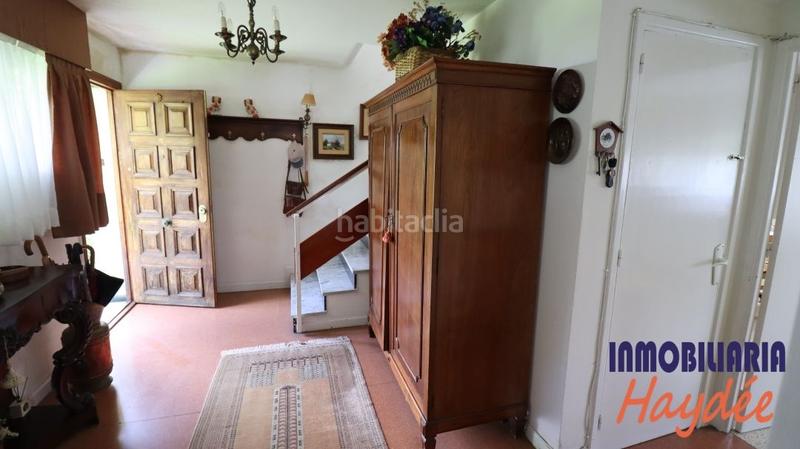 Foto 4a2f22c1-43b9-4117-bd7d-95a6eb7c79e9. Casa amb calefacció aparcament a santa maría de Getxo Getxo