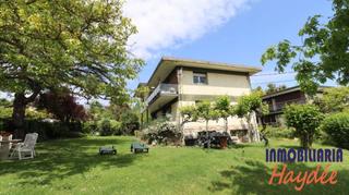 Casa a Santa María de Getxo. Chalet individual en santa maría de getxo