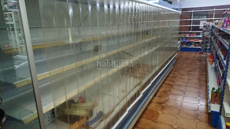 Foto 4bc804f8-94a3-489c-94b2-7d99d9411958. Alquiler local comercial local con permiso de restaurante en Getxo