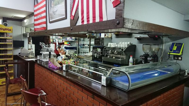 Foto 7c635122-6ad5-43ae-9580-f652088178e5. Alquiler local comercial local con permiso de restaurante en Getxo