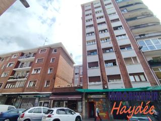 Lloguer Local Comercial a Lamiako-Txopoeta. Local en romo  leioa