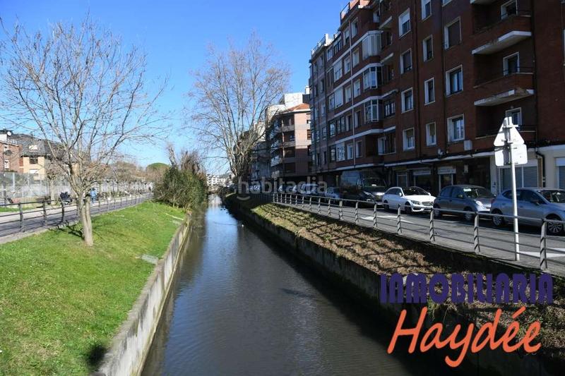 Foto 278032c9-c062-42b6-b627-8bebe23735a2. Piso  céntrico en romo Las Arenas para inversores en Getxo