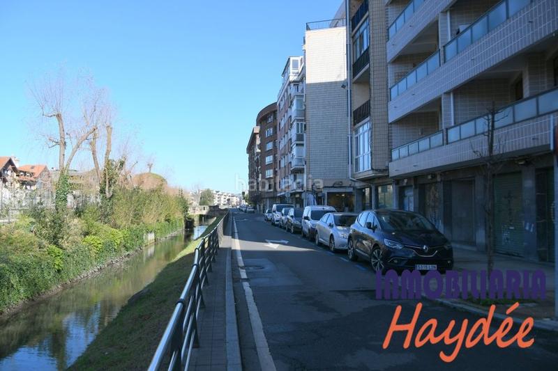 Foto 61a126cb-83fa-4470-b859-e2c04b0e3306. Piso  céntrico en romo Las Arenas para inversores en Getxo