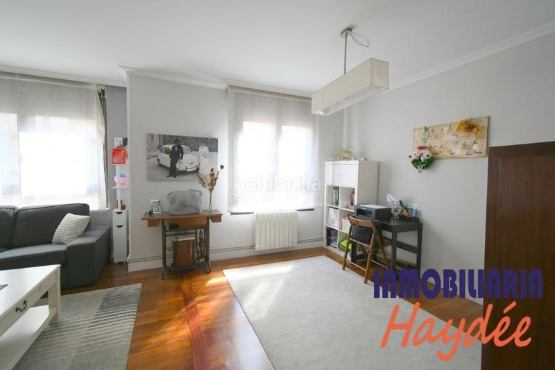 Foto c4f73488-b1a0-4fe3-88e3-0cef23b0beee. Appartement avec chauffage dans Las Arenas Getxo
