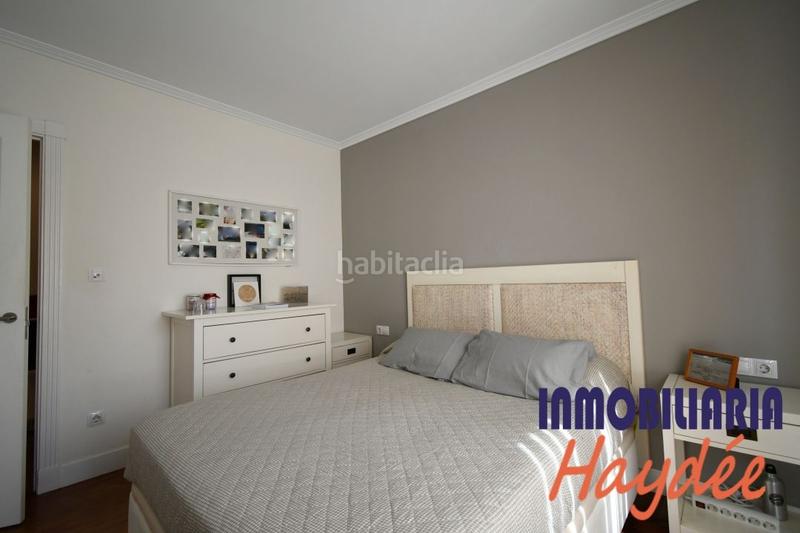 Foto 4e0fe78e-afaf-4fb8-8fdb-60f6c9bfca69. Flat with heating in Las Arenas Getxo