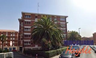 Pis en Polgono Rojo-Aldapa. Bajo en urbanizacin aldapa