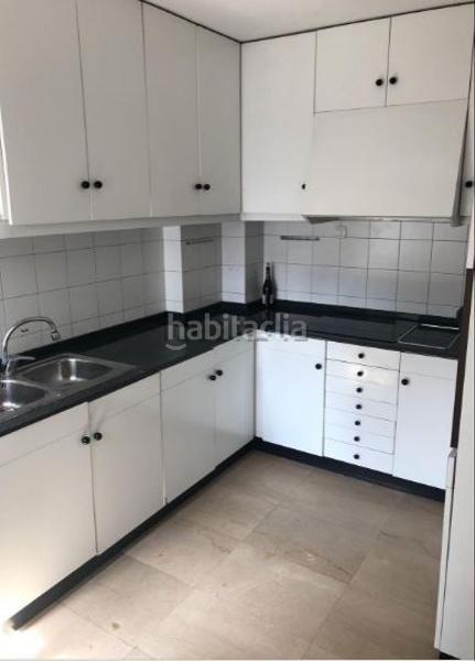 Foto 27a0506c-d2ba-4fd1-b005-8f580e078485. Dúplex duplex en zona artaza en Artatza-Pinueta-Pinosolo Leioa