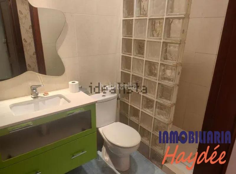 Foto e248715c-98d7-4dbd-b990-e72c39d77dd3. Pis amb calefacció aparcament piscina a Centro Urbano-Hirigunea Leioa