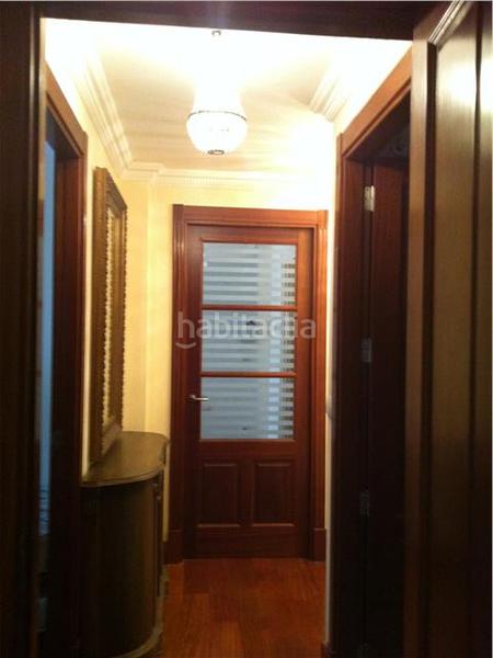 Foto cb6cf5ca-3462-473d-9cbe-7b3a411b62ff. Rent flat with heating parking in Las Arenas Getxo