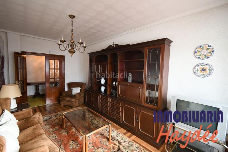 Foto 1db2a826-2cd7-41f9-b1a8-94e85ea9f93c. Àtic amb calefacció a Las Arenas Getxo