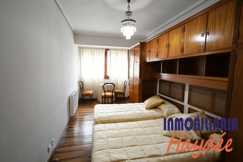 Foto 5f602d0d-a9d9-45c3-b9e1-1396f13563f2. Àtic amb calefacció a Las Arenas Getxo