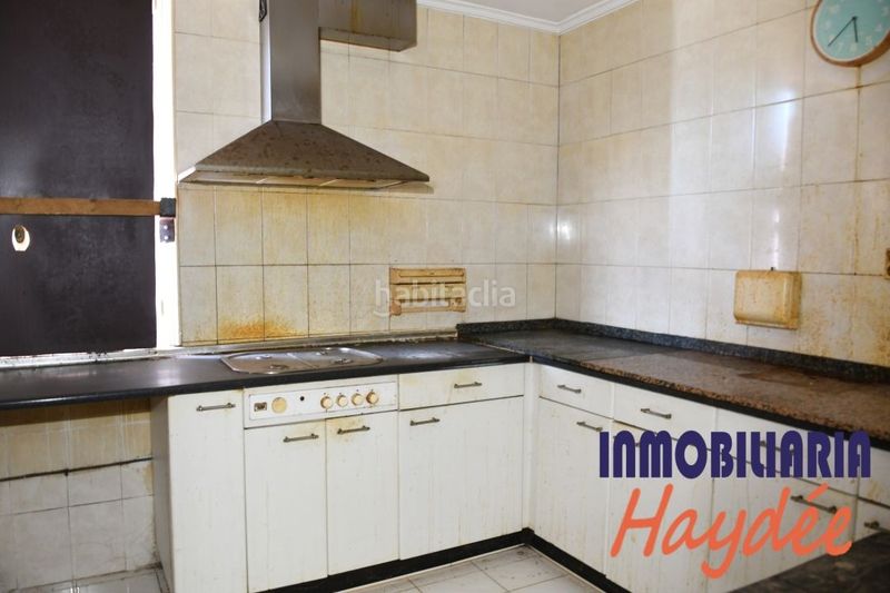 Foto b55becba-8f33-427f-8396-d6ce91ffa90f. Local comercial a Lamiako-Txopoeta Leioa