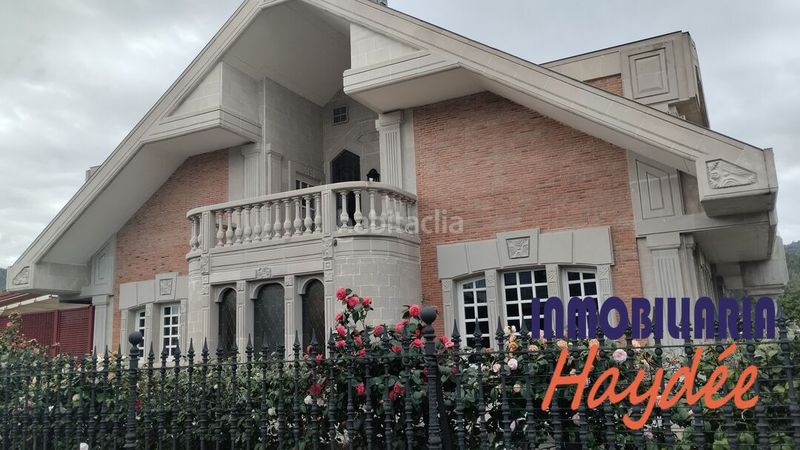 Foto 0c2c226b-727a-4d21-829e-cfecbaa1007b. Xalet amb calefacció aparcament a Plentzia