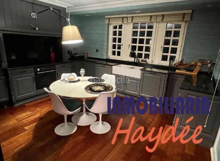 Foto 8b7e5488-80a0-4924-86bf-bce8b00e4699. Xalet amb calefacció aparcament a Plentzia