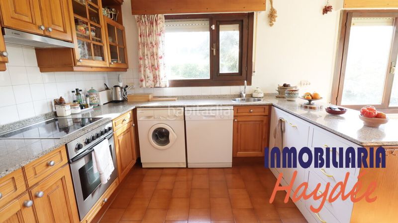 Foto fe8956d8-6c71-4276-9051-d746fc0fa3d5. Casa amb calefacció aparcament a Barrika
