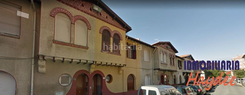 Foto 6eaf9d07-381e-45c7-8618-c7e421016a0a. Casa adossada amb calefacció a Las Arenas Getxo