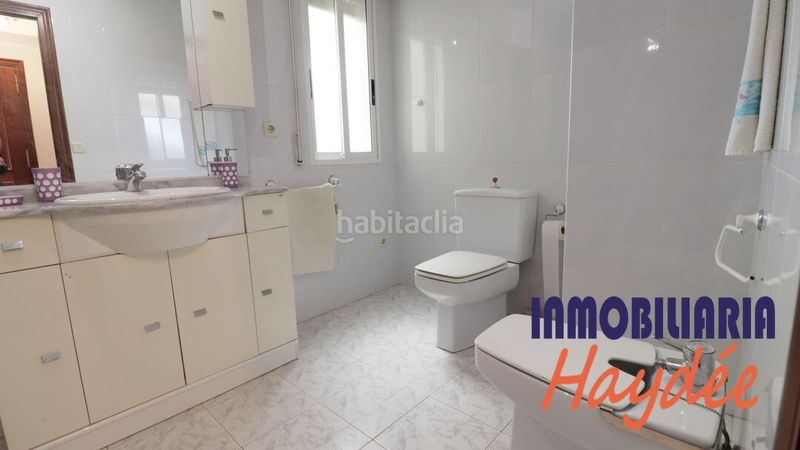 Foto 9022e63b-9a66-48e3-b9f4-ddd380419889. Flat with heating parking in Melide