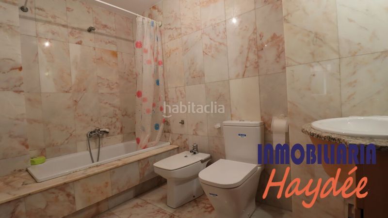 Foto dfd04d8b-a341-4bf8-ae13-540c2784ce99. Flat with heating parking in Melide