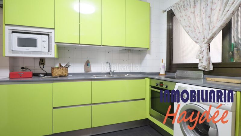 Foto f1c3e6b0-ecb6-4a14-9c4f-c15c783d3dd3. Flat with heating in Lasesarre Barakaldo