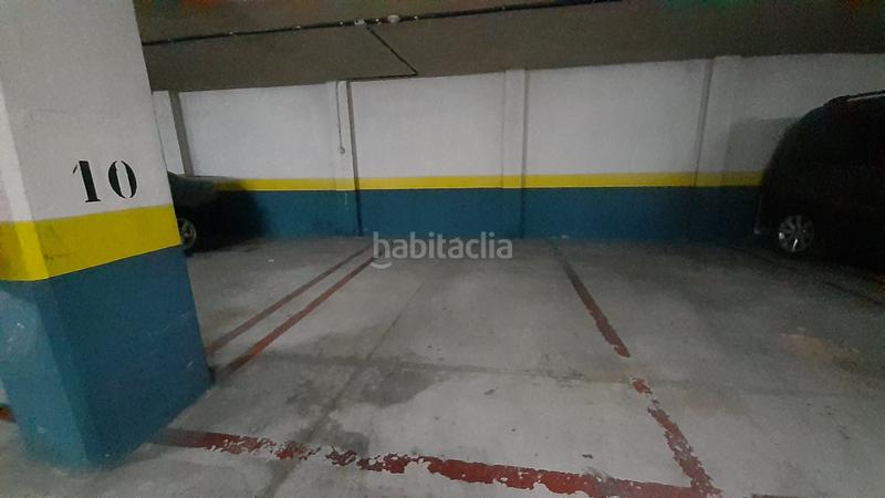 Foto 539d4bdf-ffb9-4d40-9311-5b6d29ae4952. Parking coche plaza de garaje junto a hospitales en Pamplona / Iruña