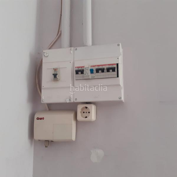 Foto c5c8885a-c46d-4b62-91c4-0c843897517b. Alquiler local comercial se alquila local comercial en Chantrea, en Pamplona / Iruña