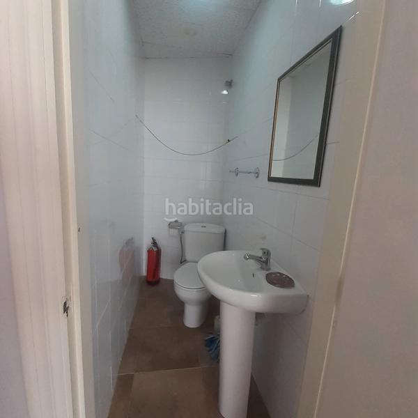 Foto d16c5ef9-33d1-47bd-b740-903cbc7d1920. Alquiler local comercial se alquila local comercial en Chantrea, en Pamplona / Iruña
