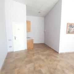 Miete Geschäftsraum  Calle kaskalleta. Se alquila local comercial en chantrea,