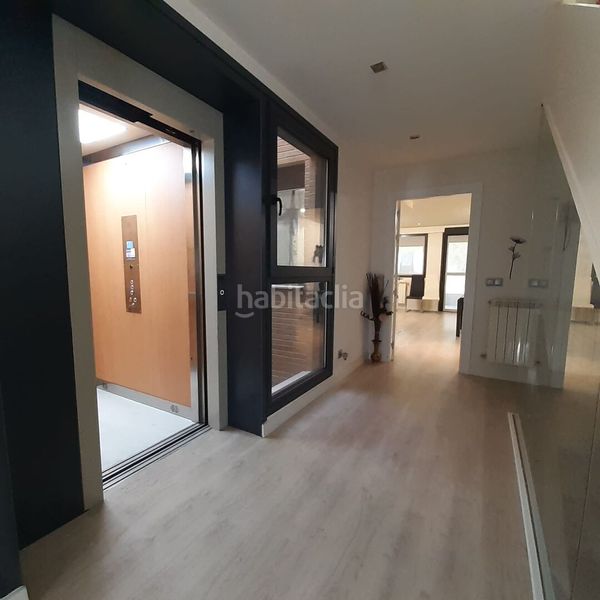 Foto 0fe4e1d4-7419-4258-9130-d09f8ae8b487. Casa adossada amb calefacció aparcament a Esteribar