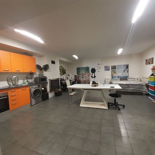 Foto 1e64a930-1d63-4c06-b816-e02e94ab39d5. Casa adossada amb calefacció aparcament a Esteribar