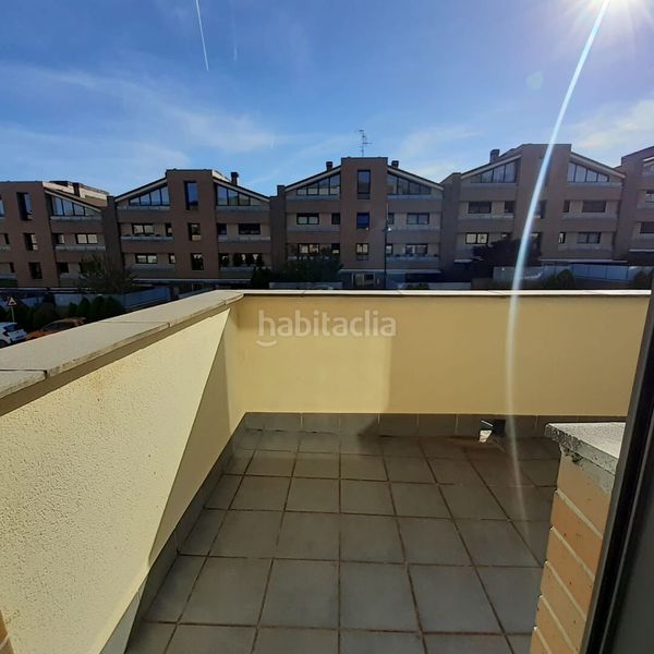 Foto 5ef2c497-99b4-433f-a4cc-0eadaff717a5. Casa adossada amb calefacció aparcament a Esteribar