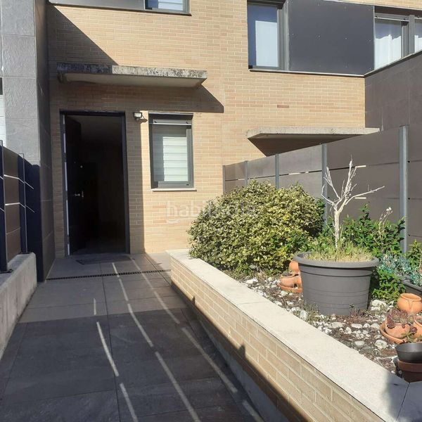 Foto e0fa8207-9648-4130-bc3a-45d0b34410d2. Casa adossada amb calefacció aparcament a Esteribar