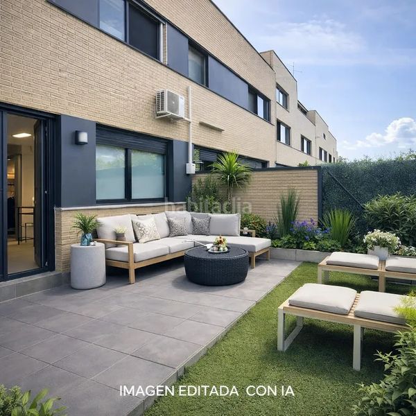 Foto becdffbf-8296-463e-a703-ea174b1b6195. Casa adossada amb calefacció aparcament a Esteribar