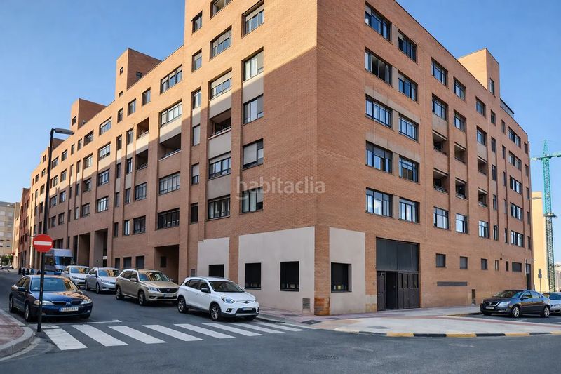 Foto 8a5eb1d5-3058-4d1d-8f2c-618bce4173d6. Pis amb calefacció aparcament a Barañáin / Barañain