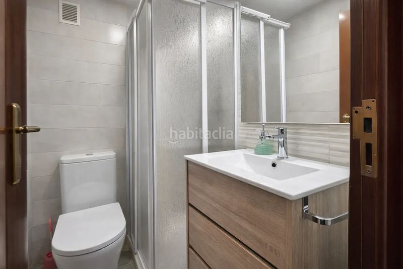 Foto a1566d21-e445-4b75-95ce-5f3f3d508231. Pis amb calefacció aparcament a Barañáin / Barañain