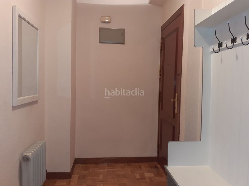 Foto 1180882e-3c61-40c8-b5c7-b11d6da3f096. Pis amb calefacció aparcament a Barañáin / Barañain