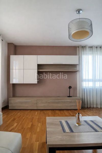 Foto fb0ba0ff-b685-491f-bc11-f3ff8c561a26. Piso en Barañáin / Barañain
