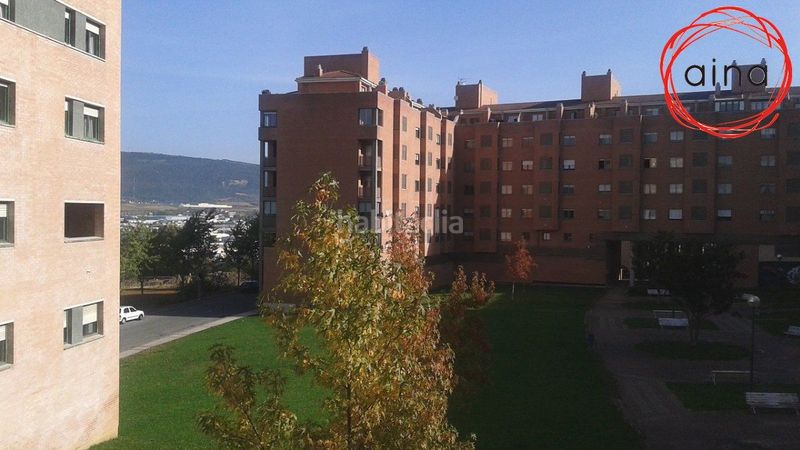 Foto 1edbecfc-4c66-4848-903e-03b984638228. Rent flat with heating parking in Barañáin / Barañain