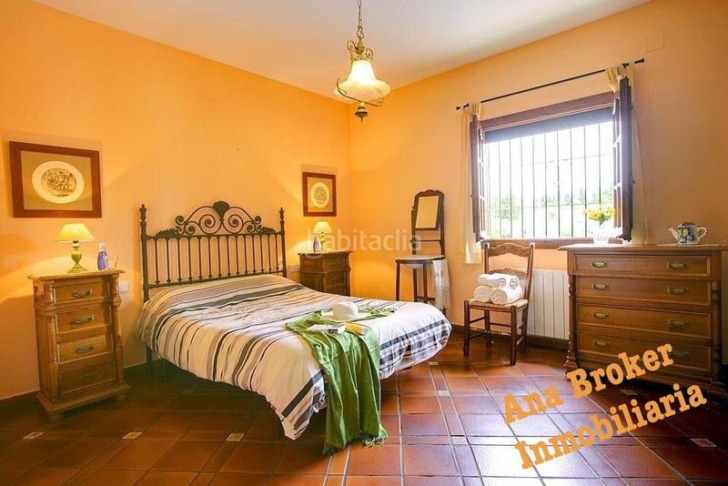 Foto a05e9ec7-3a75-4ed3-88fe-f32677fe0214. Chalet con riscaldamento parcheggio piscina in Arriate