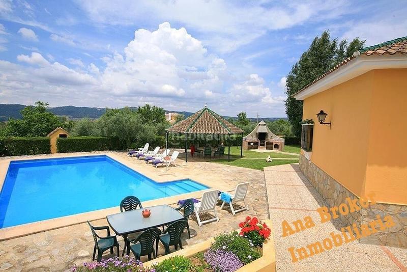 Foto 0d08617b-ca20-4b43-9328-16ed019b09bd. Xalet amb calefacció aparcament piscina a Arriate