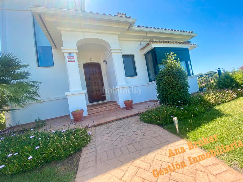 Foto 6b93424d-9f4f-4924-9ebb-df4873fd8364. Chalet villa en venta en Arcos de la Frontera