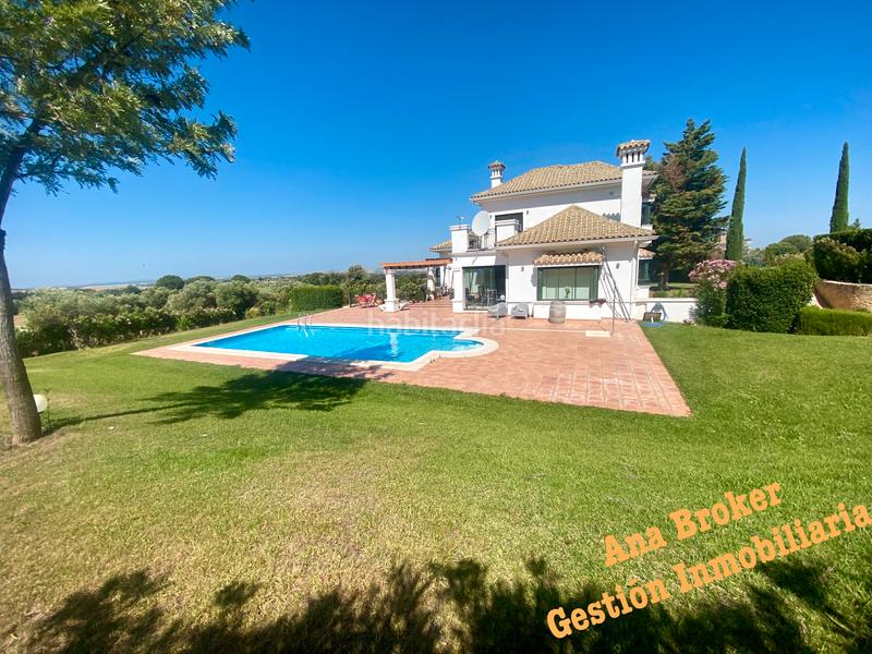 Foto 9eb042ec-b81c-4d17-8ab7-1b80d7e59596. Chalet villa en venta en Arcos de la Frontera