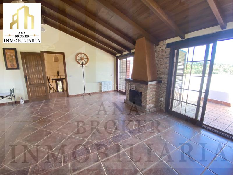 Foto 356e43f7-375e-4836-ad36-aff43c5d3aa7. Maison avec cheminée chauffage parking piscine dans Marbella