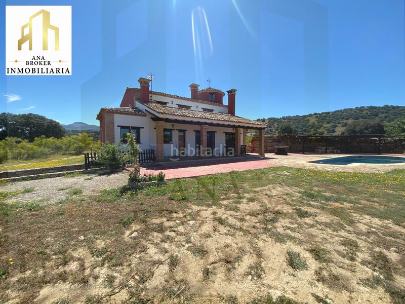 Foto 3b76fe58-003b-4aef-a30f-f12eade018c8. Maison avec cheminée chauffage parking piscine dans Marbella