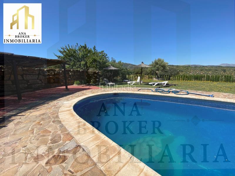 Foto ef6bc654-d28a-4a60-bafc-b3e7216bbb54. Maison avec cheminée chauffage parking piscine dans Marbella