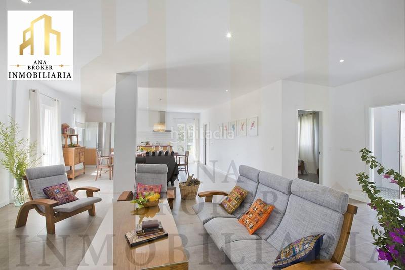 Foto ab78e185-50bc-4ac2-b590-d32cf90cebf6. Chalet in Arriate